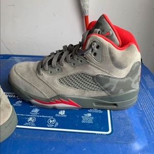 Jordan 5 camo
